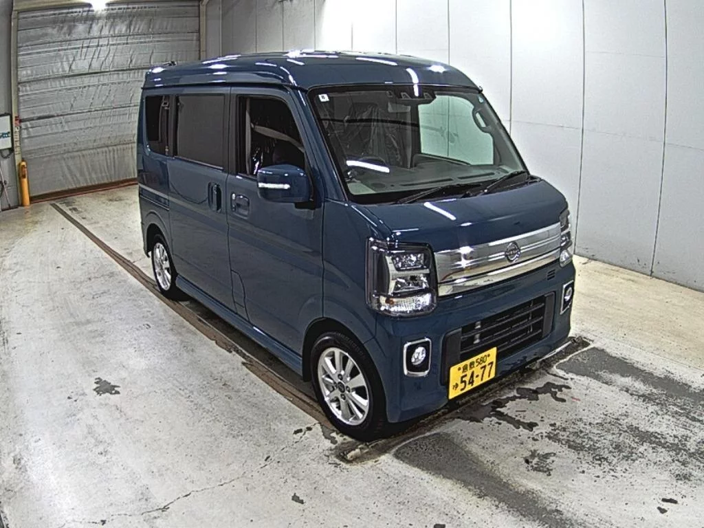 Nissan NV100 Clipper Rio DR17W 2024